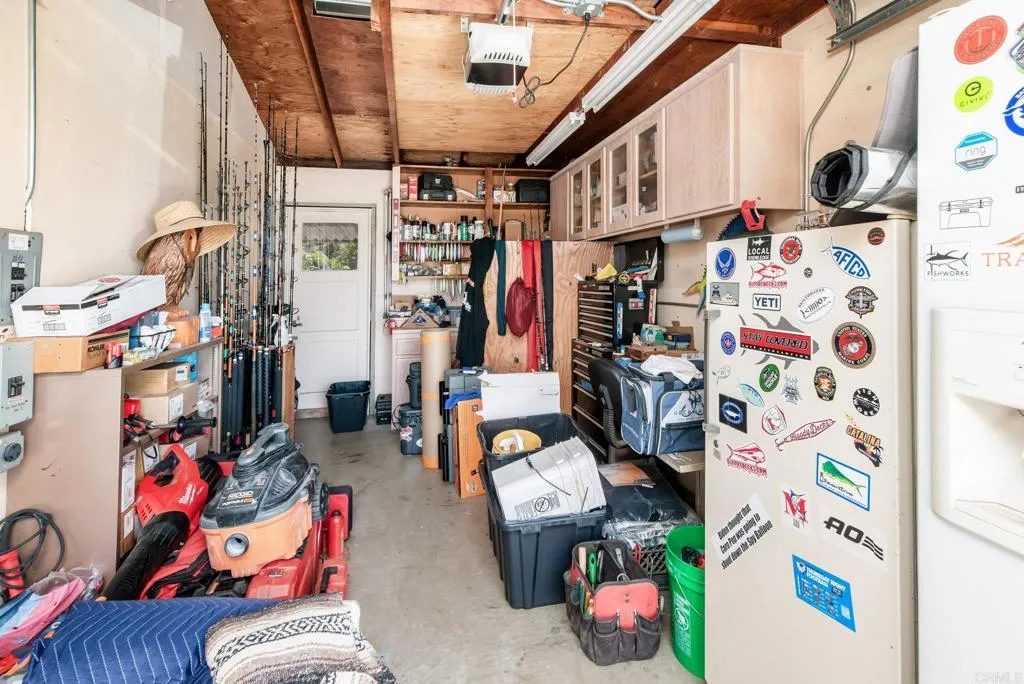 https://cdn.realtyfeed.com/cdn/127/307080846/414d1c1d38a848f6c831d4e830442f99.webp