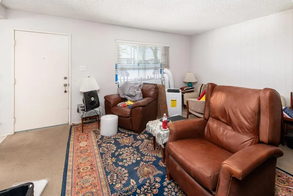 https://cdn.realtyfeed.com/cdn/127/307080846/c4a274dc1e33b66382772e402bc2d4ce.webp