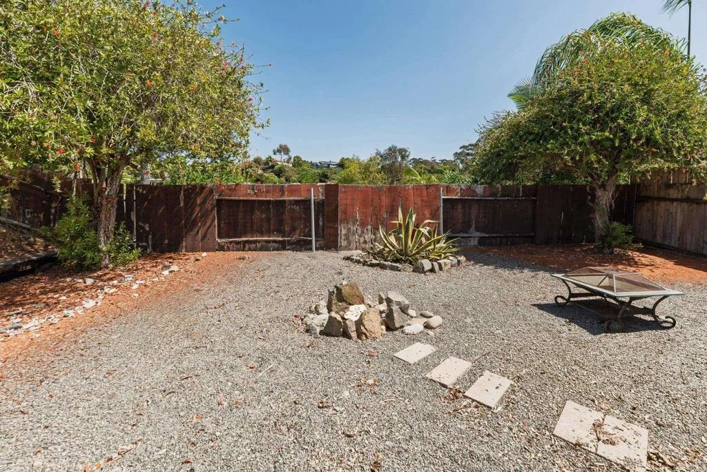 https://cdn.realtyfeed.com/cdn/127/307080846/cb39994bc4c8ab89bd384439dbf79046.webp