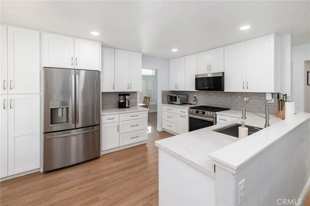 https://cdn.realtyfeed.com/cdn/127/307080860/10dac6c8e3562ab43313b67c687f438f.webp