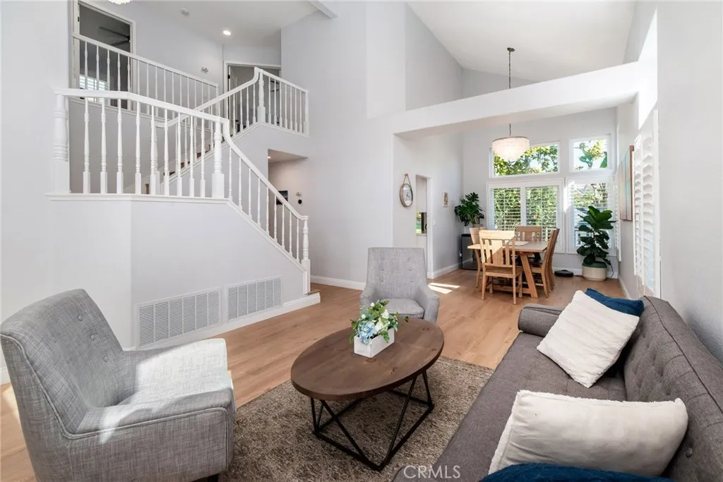 https://cdn.realtyfeed.com/cdn/127/307080860/3e7f4b2e589dedd5494e05670b6262e5.webp