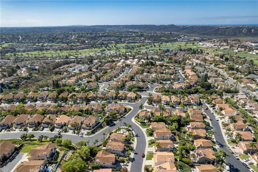 https://cdn.realtyfeed.com/cdn/127/307080860/7ed395cc00088308574276eb68a2e6de.webp