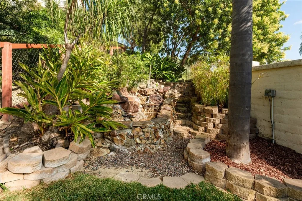 https://cdn.realtyfeed.com/cdn/127/307080860/cea161adfd125d00c00a953b7e153b26.webp