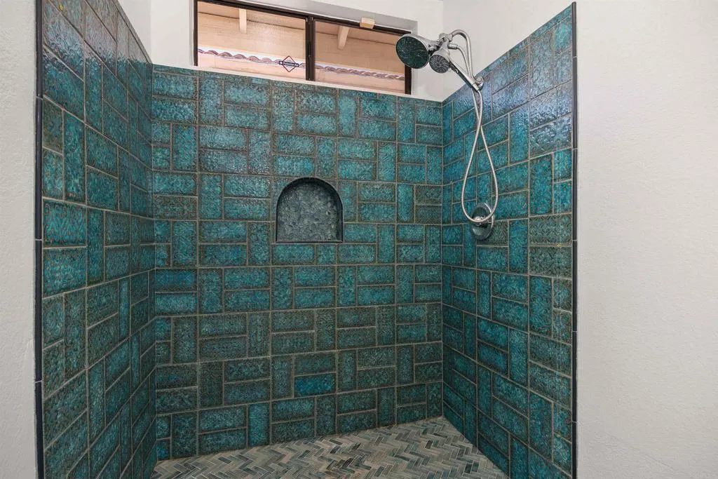 https://cdn.realtyfeed.com/cdn/127/307080916/e074f1487830367495125bb1d7149eb9.webp