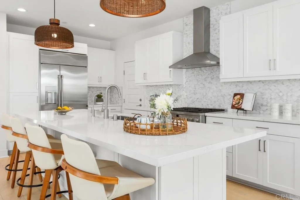 https://cdn.realtyfeed.com/cdn/127/307080928/0c482b88389e7b068a4cb1c16fbc8cc7.webp