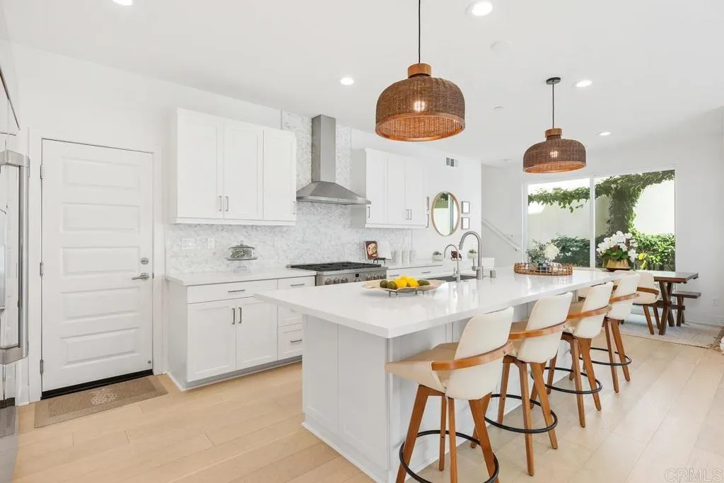 https://cdn.realtyfeed.com/cdn/127/307080928/427df89426ca3c6ca5f6024645e731e1.webp