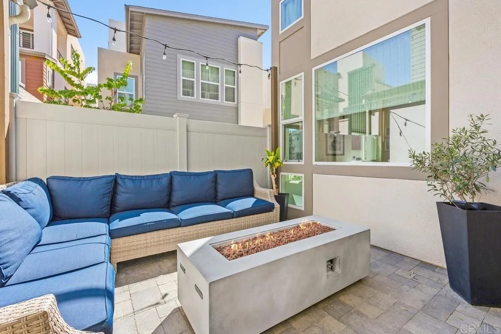 https://cdn.realtyfeed.com/cdn/127/307080928/76c2b7e2cac5b4c51400aa2a5ddc326f.webp