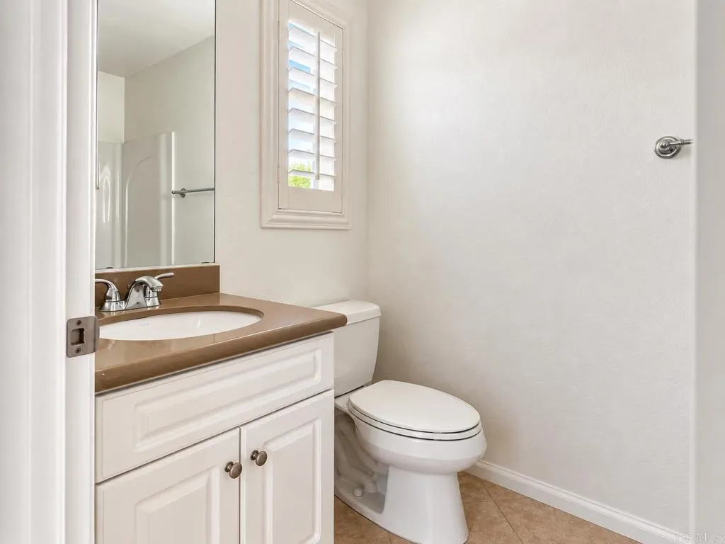 https://cdn.realtyfeed.com/cdn/127/307080958/2c199c847877553de8572fbbc4ecb167.webp