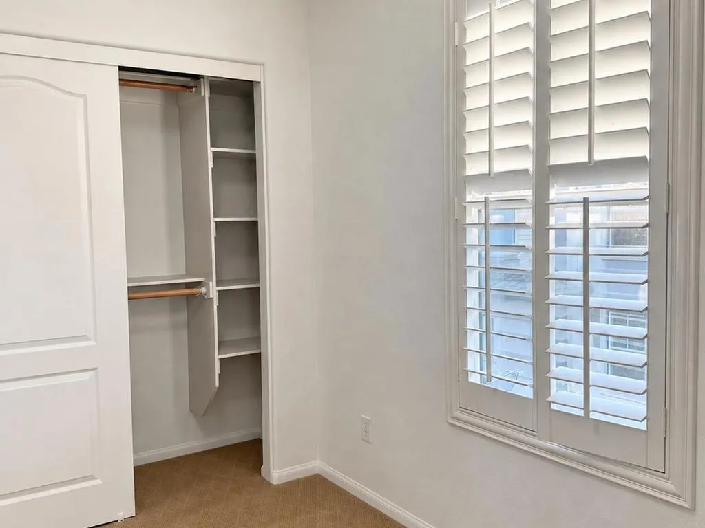 https://cdn.realtyfeed.com/cdn/127/307080958/e42e180c897f0184e5a4496557297485.webp