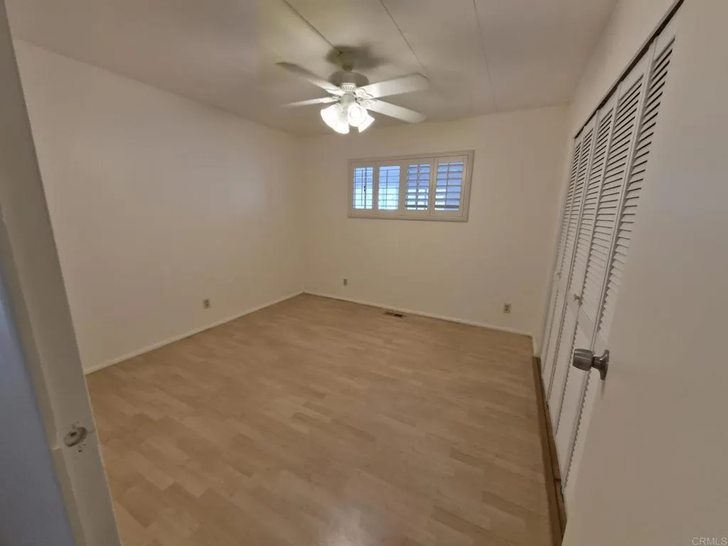 https://cdn.realtyfeed.com/cdn/127/307081064/df61fcab087b109a0246a91f7b6e0de1.webp