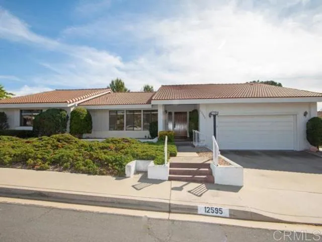 https://cdn.realtyfeed.com/cdn/127/307081069/42d80e32c3fa47449bd350b9d894151a.webp
