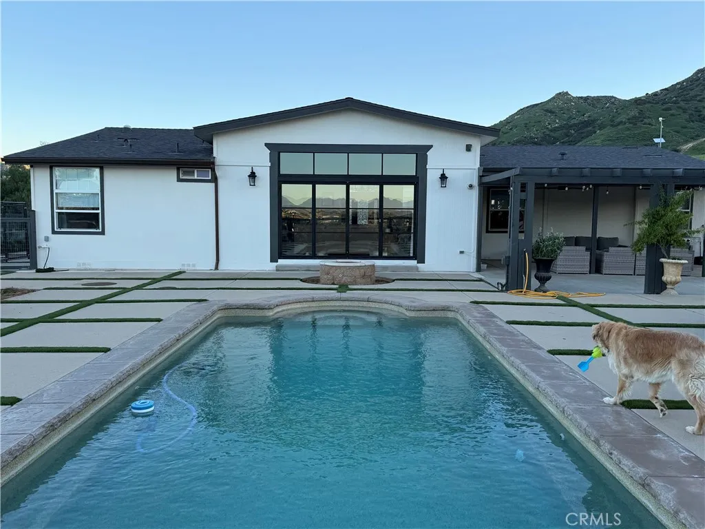 8411 Reche Canyon