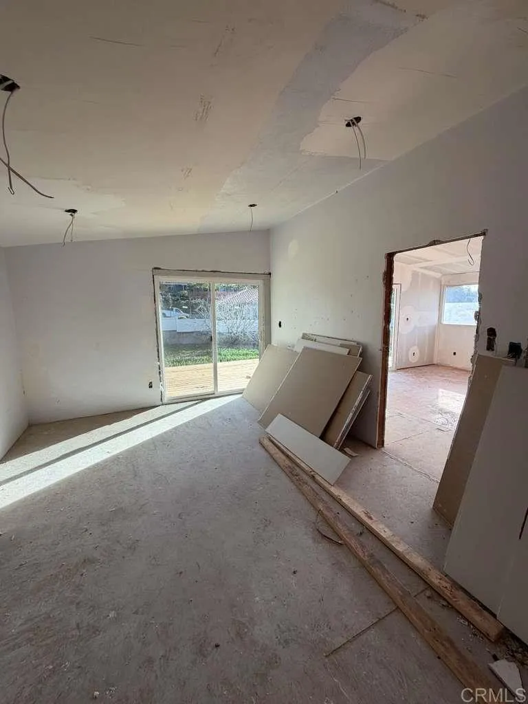 https://cdn.realtyfeed.com/cdn/127/307081145/7adf1953f0f3a05d60f110ca51859423.webp