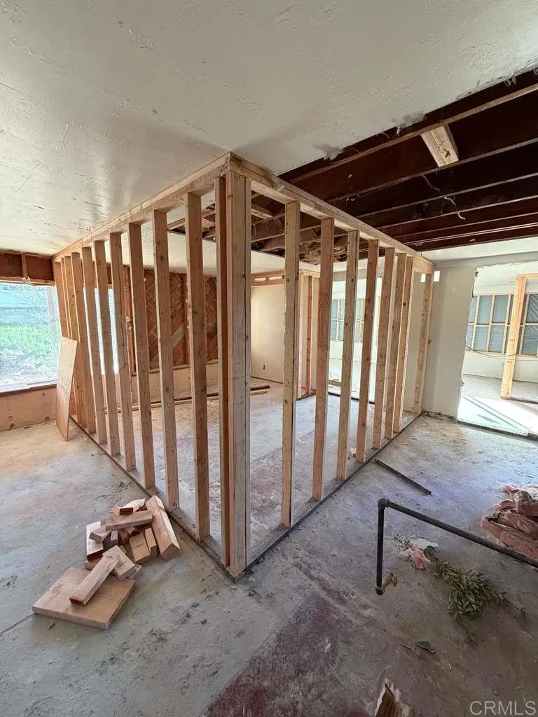 https://cdn.realtyfeed.com/cdn/127/307081145/f498c94eb91e9492571179129d6cf645.webp