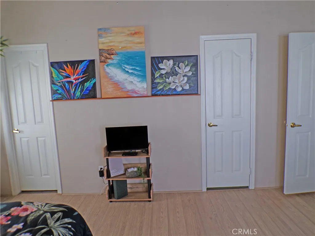 https://cdn.realtyfeed.com/cdn/127/307081164/af32f784954f4e1f16a53bc89190b9de.webp
