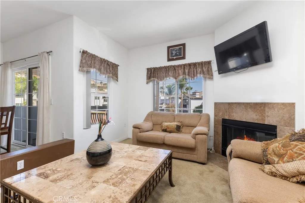 2716 Lake Pointe Drive Unit 226, Spring Valley, CA 91977 - Photo 2 of 38, Spring Valley, CA