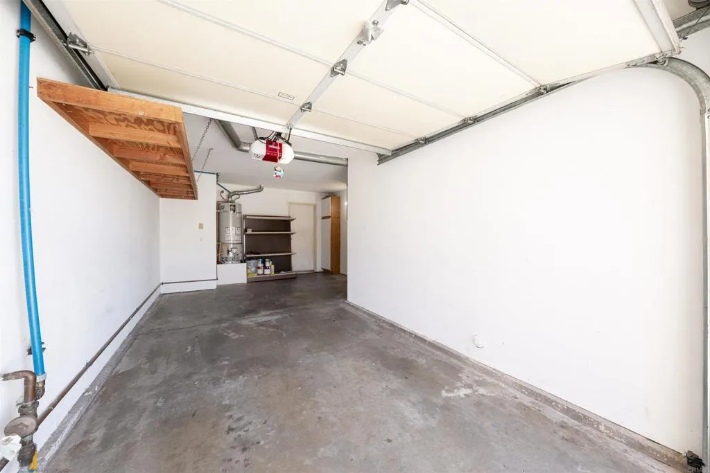 https://cdn.realtyfeed.com/cdn/127/307081231/4b0d70ca3b9bb91340dd8c8a64966431.webp
