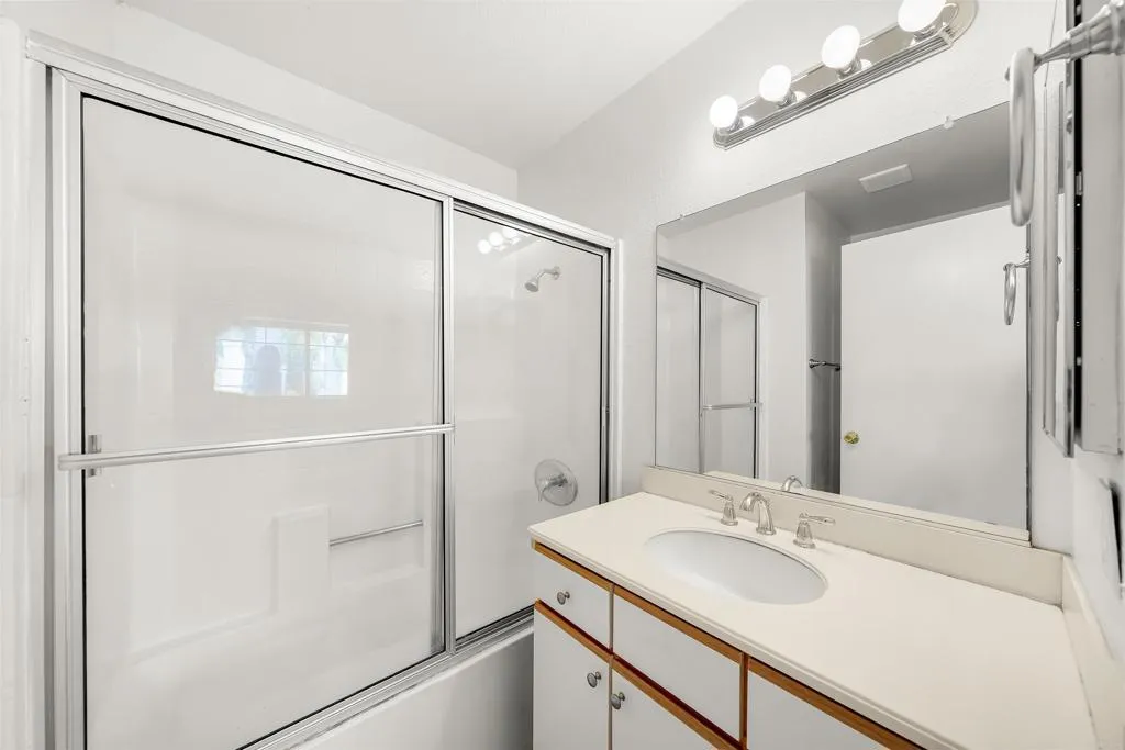 https://cdn.realtyfeed.com/cdn/127/307081231/589ee3df61c35ce7da4f840989e504b6.webp