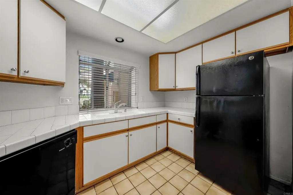 https://cdn.realtyfeed.com/cdn/127/307081231/714833fba0d58889041dc448732fb4a1.webp