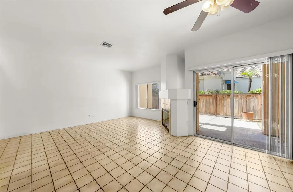 https://cdn.realtyfeed.com/cdn/127/307081231/c4f35836fe39ad7b9722c24fe0cb16e4.webp