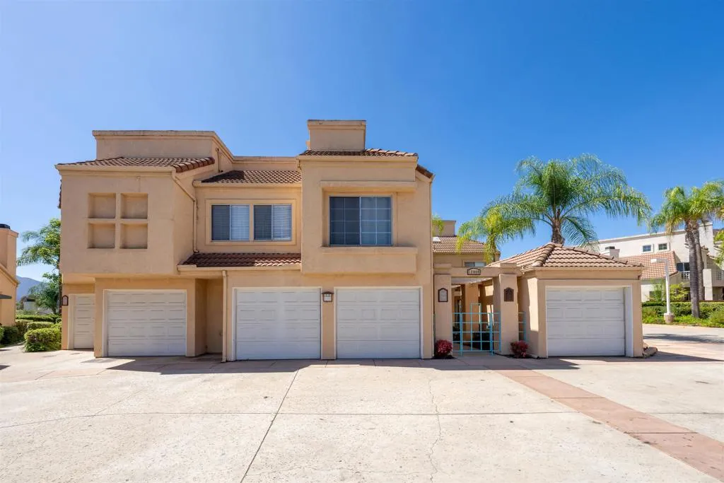 12069 Calle De Medio Unit 108, El Cajon, CA 92019 - Main photo, El Cajon, CA