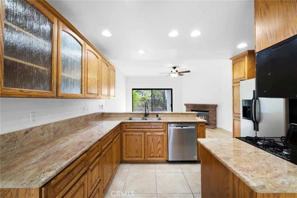 https://cdn.realtyfeed.com/cdn/127/307081248/44095664dca85f3a00a9d4d2b034dd8d.webp
