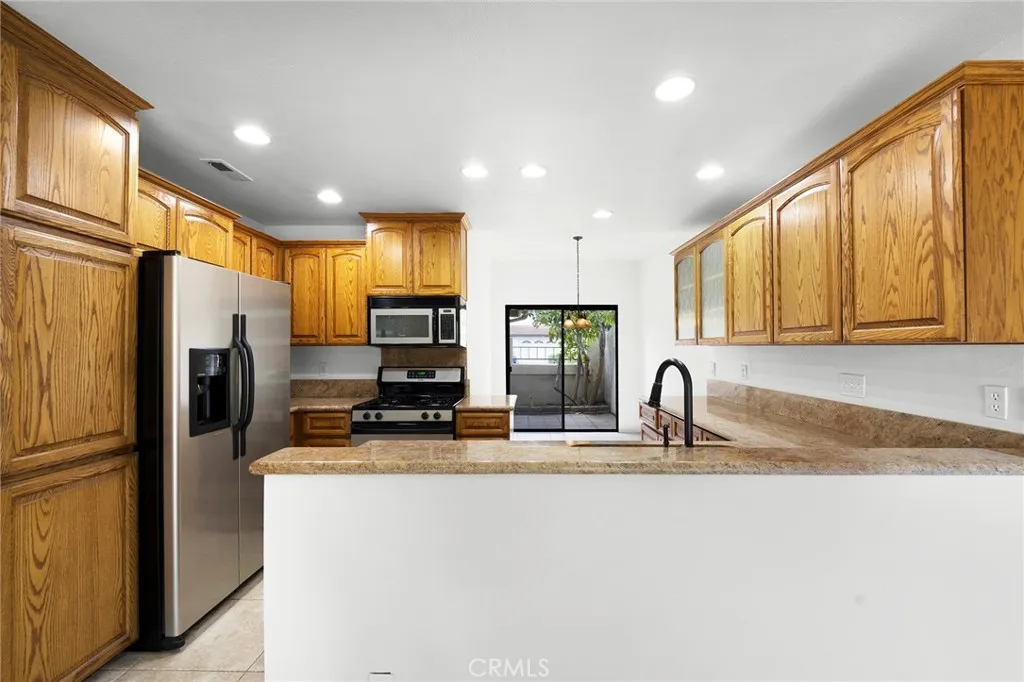https://cdn.realtyfeed.com/cdn/127/307081248/6612fff2eefb586d976a92cbd4865955.webp