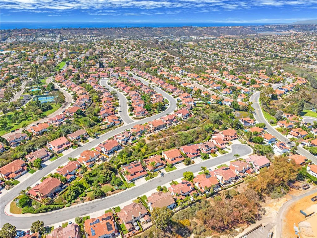 https://cdn.realtyfeed.com/cdn/127/307081248/d7f9ce568c5b8c75e9e64a220d2974b4.webp