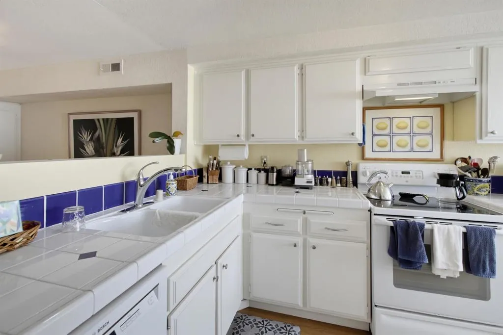 https://cdn.realtyfeed.com/cdn/127/307081317/83d8cbfae03f30e558ab6112dbe17096.webp