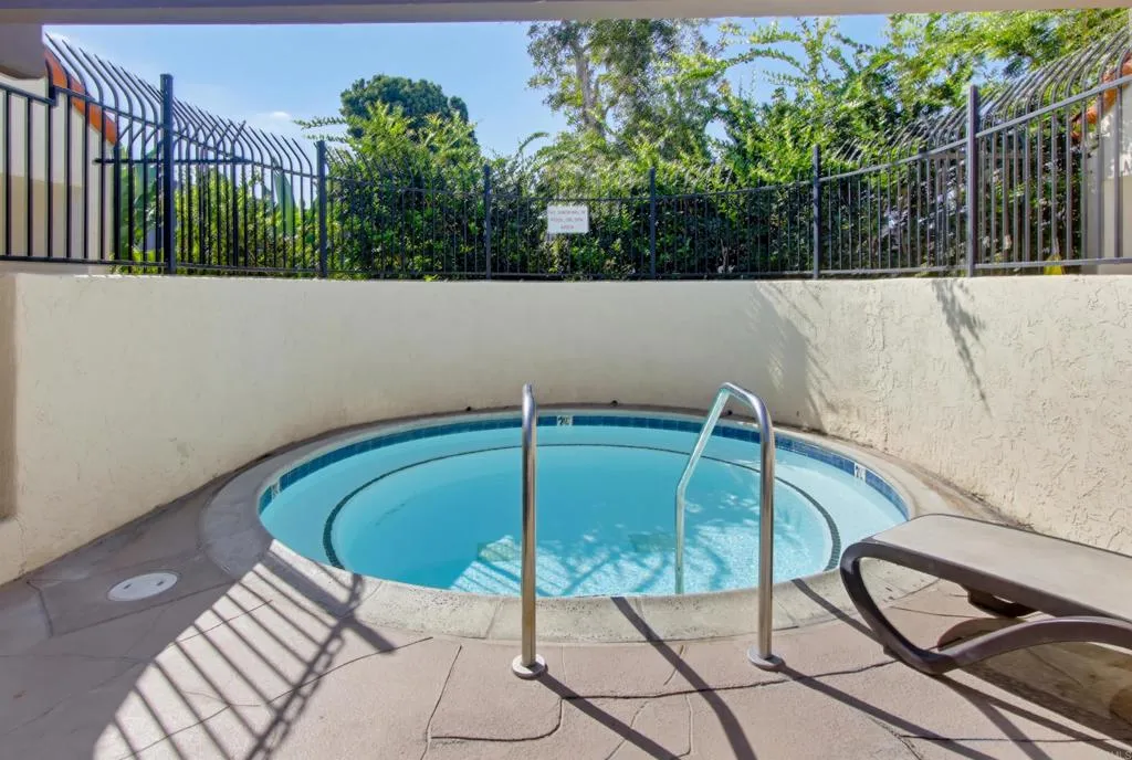 https://cdn.realtyfeed.com/cdn/127/307081317/b082a6eb08382e6cf0d9571d1f24c2e4.webp