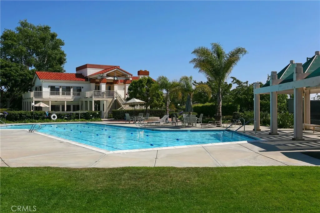 2205 Via Tabara, La Jolla, CA 92037 - Photo 2 of 13, La Jolla, CA
