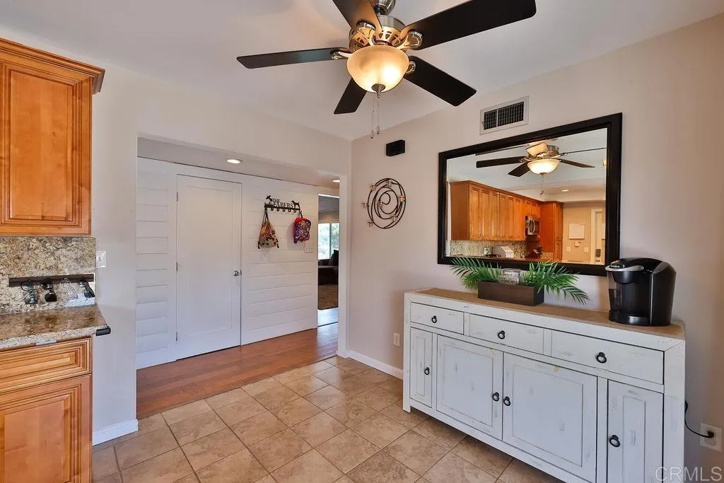 https://cdn.realtyfeed.com/cdn/127/307081343/0c708f15f43ce241afe75ac46de7124e.webp