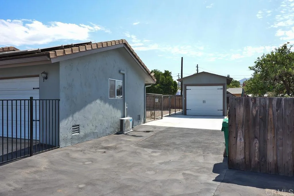 https://cdn.realtyfeed.com/cdn/127/307081343/1d57720f5e0125644fa4301af437e074.webp