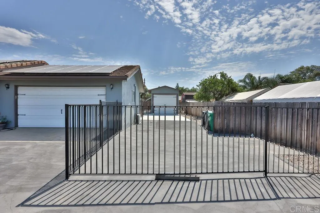 https://cdn.realtyfeed.com/cdn/127/307081343/99b180c5bcd13a1f60178662d6393e1a.webp