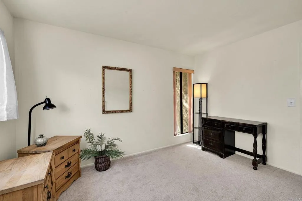 https://cdn.realtyfeed.com/cdn/127/307081363/7f19a661ee99618d2a4f4559efb3babb.webp