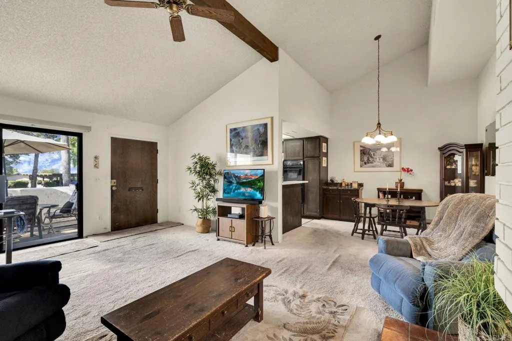 https://cdn.realtyfeed.com/cdn/127/307081363/96b143173e01ede295209d5474e3a107.webp