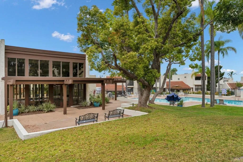 https://cdn.realtyfeed.com/cdn/127/307081363/b37a832ea9bbe9c6b4b9328d46db90fa.webp