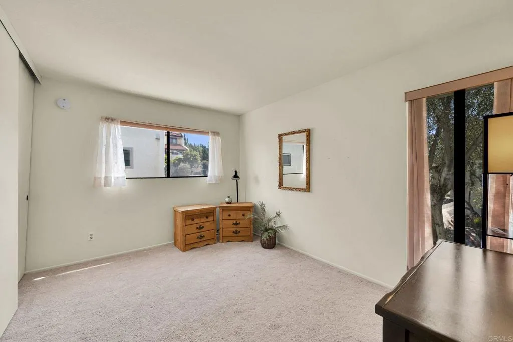 https://cdn.realtyfeed.com/cdn/127/307081363/fd535a6e181feca8e215eef63ce1c67d.webp