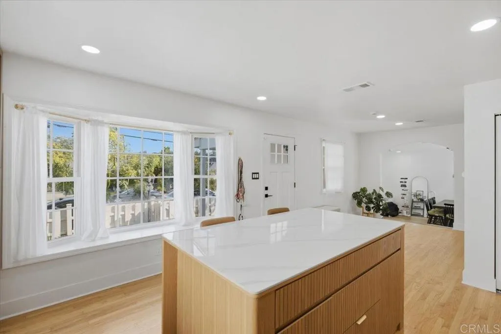 https://cdn.realtyfeed.com/cdn/127/307081432/aedc4ae284675ba5aa7b20350deb8964.webp