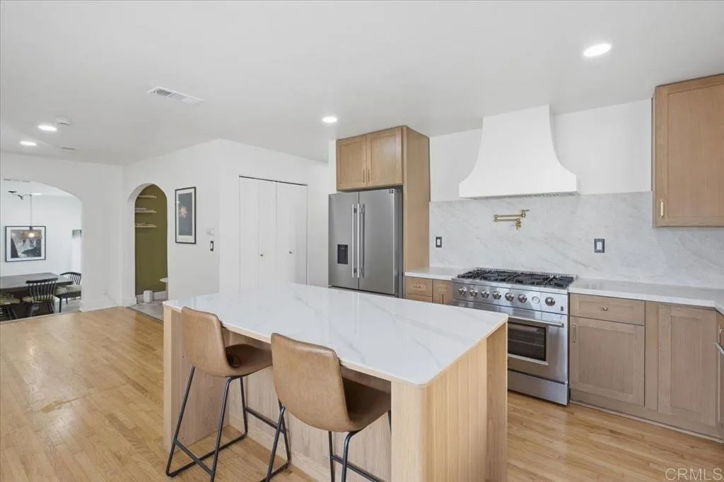 https://cdn.realtyfeed.com/cdn/127/307081432/cdcb978169c71f9f7ef3e95fda4f6df7.webp