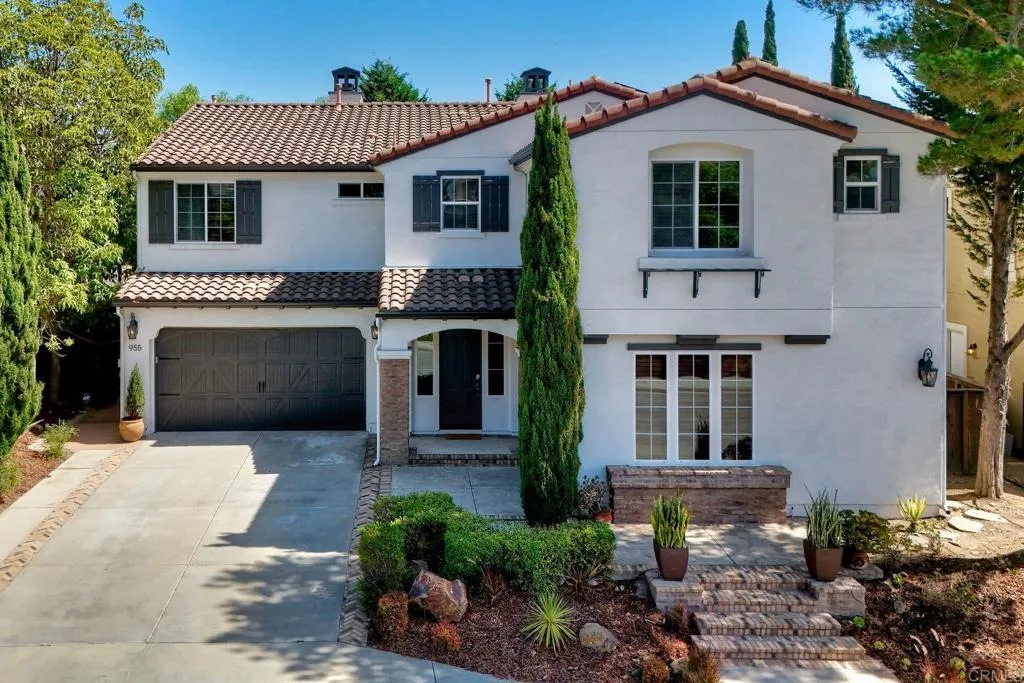 https://cdn.realtyfeed.com/cdn/127/307081436/0f52a9bb1ba1dd07a1608e866671640e.webp