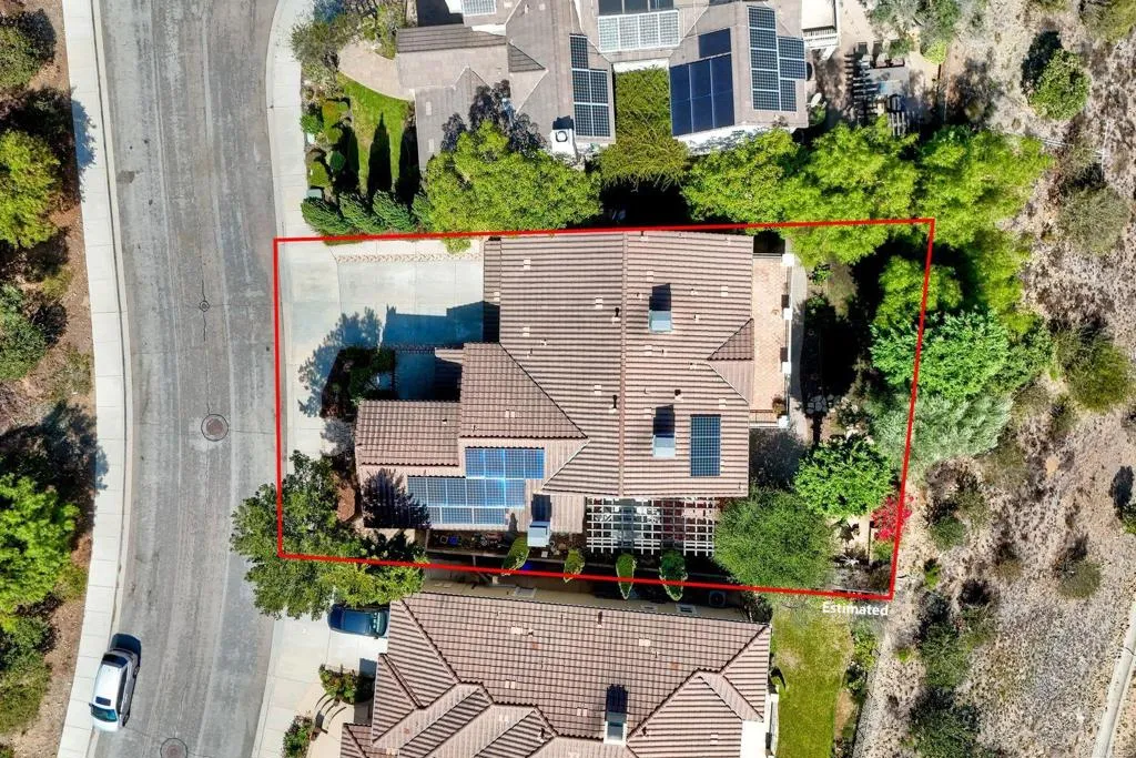 https://cdn.realtyfeed.com/cdn/127/307081436/cbf8f524ebbe2c16ba5495066ac07af2.webp