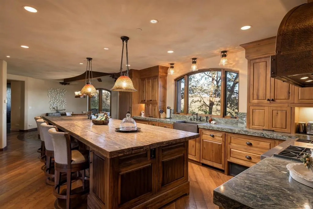 https://cdn.realtyfeed.com/cdn/127/307081495/16c70f6196412dda5f991a54b74672e1.webp