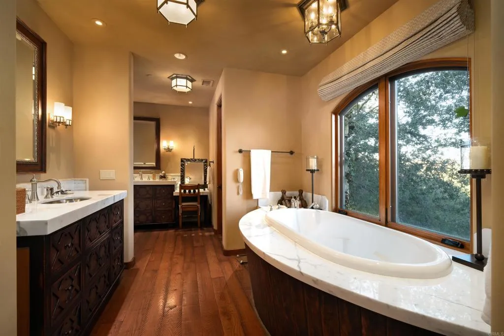 https://cdn.realtyfeed.com/cdn/127/307081495/ac259a16e0643fe90e5d53047ab0dcd1.webp