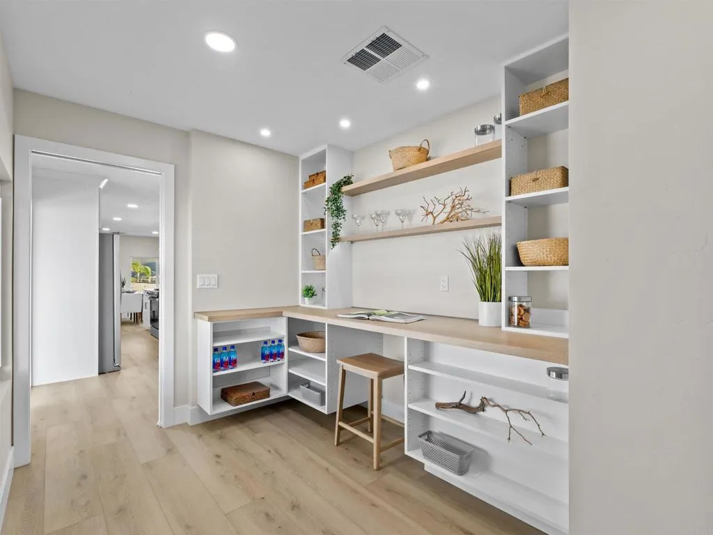 https://cdn.realtyfeed.com/cdn/127/307081595/81cb3cce5d9aa08ad78fdb98732204a7.webp