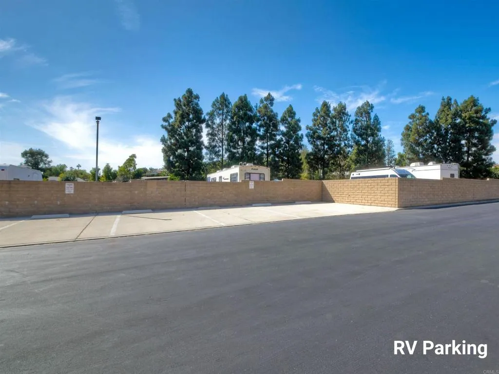 https://cdn.realtyfeed.com/cdn/127/307081595/ee5e063e4eaf23b6e0ceeaef3fd6e38f.webp