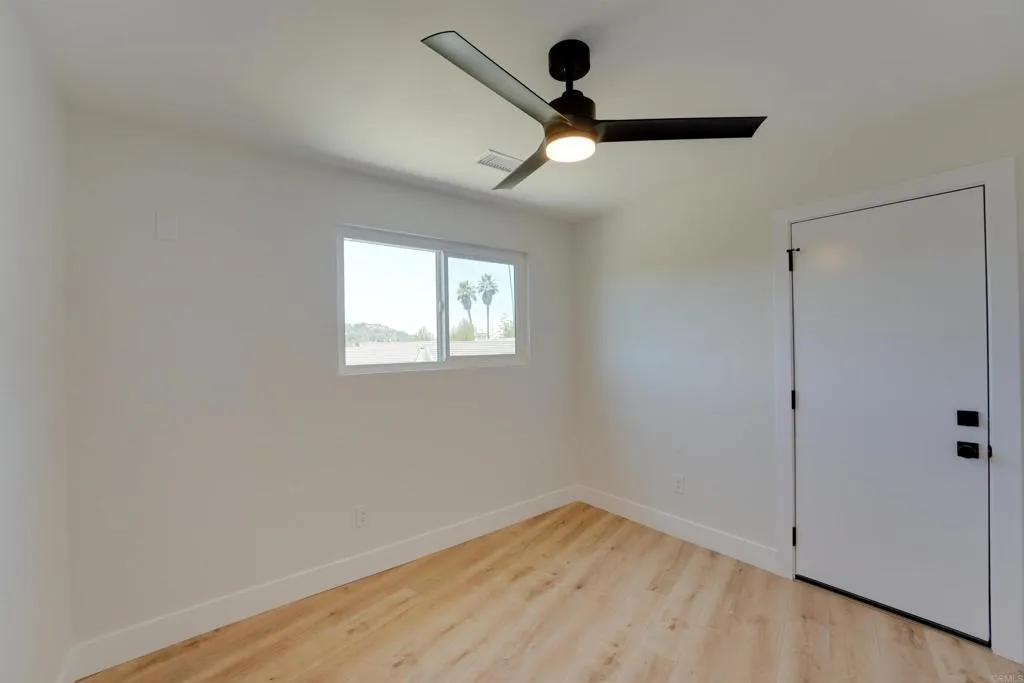 https://cdn.realtyfeed.com/cdn/127/307081616/8b86fd3fd9e0c3d974ec272353eb6b8c.webp