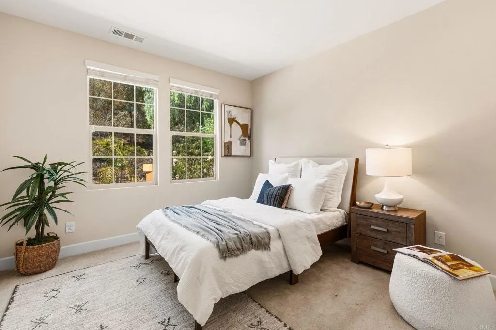 https://cdn.realtyfeed.com/cdn/127/307081703/0e0bf0e00b144423948a62127ecc645a.webp