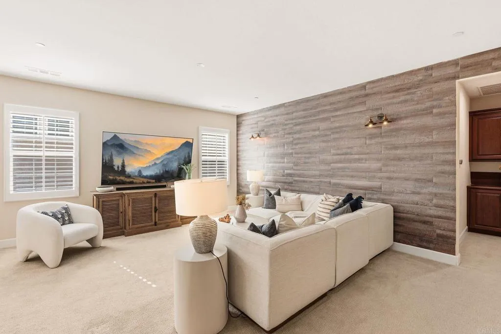https://cdn.realtyfeed.com/cdn/127/307081703/3f96a3600488925df336e4590a8a8044.webp