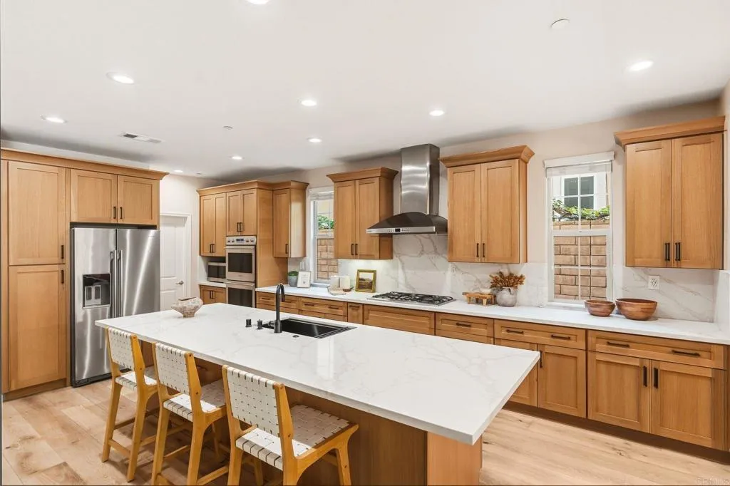 https://cdn.realtyfeed.com/cdn/127/307081703/5572c4b1053537558f0f71779a7bbbbc.webp